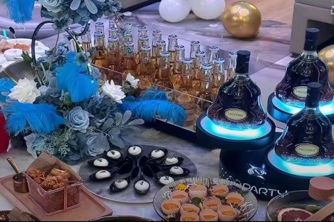 雅安市中心高端KTV招聘！以人为本和谐发展